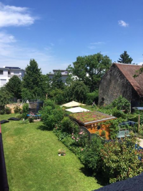 Citynah: Apartment mit Altbauflair in ruhiger Lage